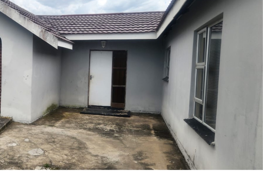 3 Bedroom Property for Sale in Amalinda Eastern Cape